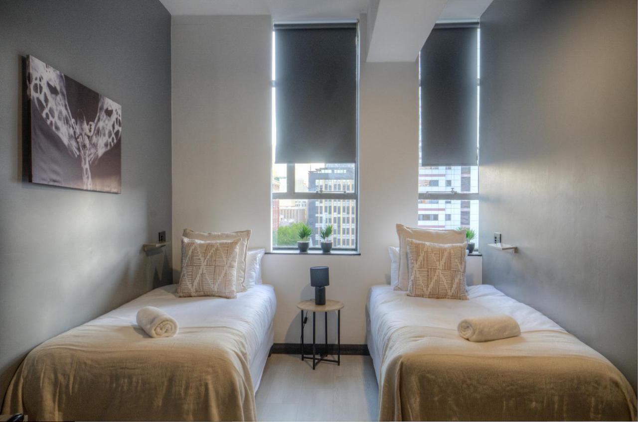 The Rhino Hotel & Apartments Cape Town Exterior photo